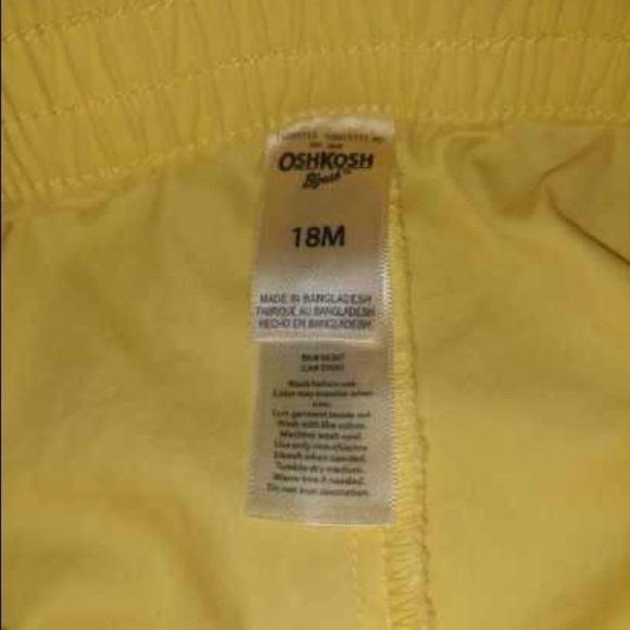 EST 1895 Oshkosh Bgosh Size 18 Months Baby Girls Yellow Shorts NWT MSRP $24 - Picture 3 of 6